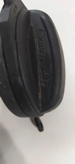 Bouchon de réservoir VW Audi OEM 3C0201553E - Occasion