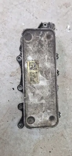 Mercedes Oliekoeler OEM 6421800165 voor W212 3.0 CDI