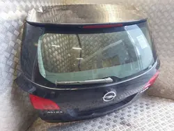 Opel Astra J 2011 Takaluukku OEM 13301585