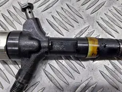 Injecteur Toyota 2.0 D4D Corolla E12