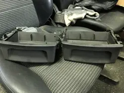 Cajón bajo asiento delantero Mercedes W245 OEM FOTELA W245