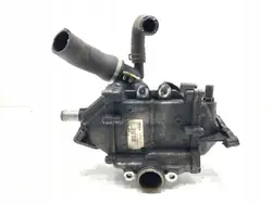 EGR-jäähdytin OEM G4D3-9F464-AD Jaguar F-Pace 2.0:lle