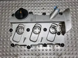 Couvercle de soupape gauche 06E103471G AUDI A6 C6 3.2 FSI