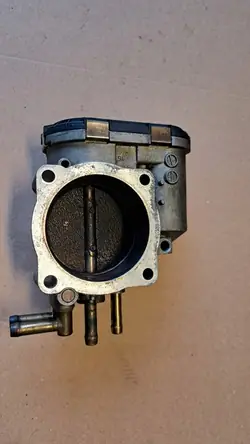 Corps de papillon Audi A4 B6 A6 C5 C6 2.4 V6 078133062