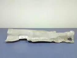 OEM 7447025 Kraftstofftank Hitzeschutz Links für BMW 2 F44