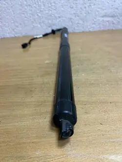 OEM BJ3270354AE Verin Droit Hayon Land Rover
