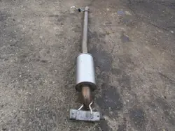 Mercedes-Benz Mittelschalldämpfer OEM A2464910400