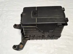Begagnad Batterilåda Bas OEM 1K0915333H VW Passat B6