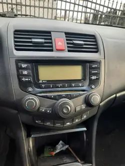CD-Radio HONDA ACCORD 2,0 1V 2004 - OEM Gebraucht