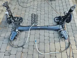OPEL CORSA F bakaxel för skivor - Begagnad