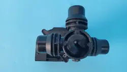 Soupape d'eau Mercedes OEM A0005061400 pour EQA 250