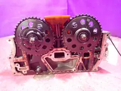 Opel Corsa C Sylinterikansi OEM 90400233 1.0L