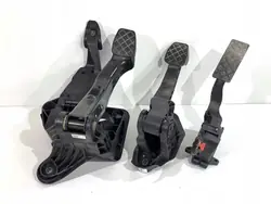 Manuele pedalen OEM 6C1721058D voor Skoda Fabia III