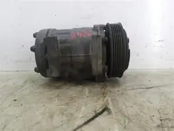 Compresseur AC Alfa Romeo 156 147 GT 1.9 JTD 60653652