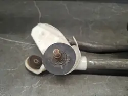 Mécanisme moteur essuie-glace avant OEM 1155646B - Occasion