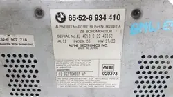 Radio BMW E46 OEM 6934410 - Estado usado
