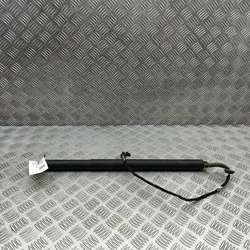 Vasen tavaratilan toimilaite AUDI Q3 (8U) 2016 8U0827851