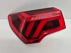 AUDI Q3 II Lámpara Trasera Izquierda LED Original 2018-