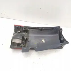 Garniture de lampe arrière droite Opel Meriva A 13130028