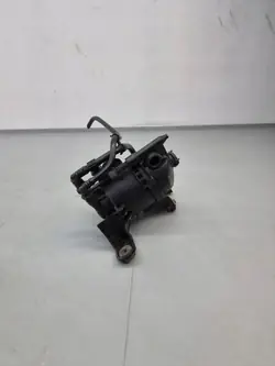 Brandstoffilter OEM M8E29B262AE voor Land Rover Range Rover Sport