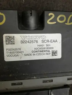 SCR-ohjausmoduuli OEM A3C0028180000 Volvo V40:lle