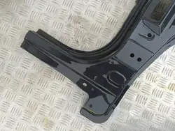 OEM Etu-oikea pilarikansi Nissan Juke F15 12-19
