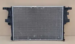 Radiateur d'eau Iveco Daily 5801264635
