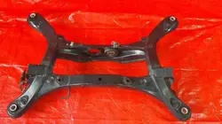 Poutre arrière OEM AMxOE.63201J58 pour Lexus RX IV