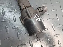 Extra elektrisk kylvätska pump BMW X5 E53 4.4 6 904 496