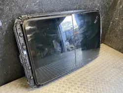 Gebrauchtes MG Panoramadach OEM 10722000 für ZS EV 2022