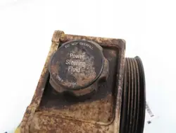 Pompe de direction assistée Saturn OEM 21006964 - Occasion