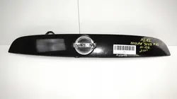 OEM 365577260 Revestimiento Portón Nissan Juke 2011-2015