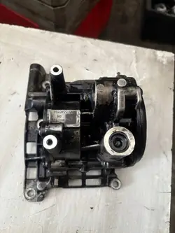 Olje pump BMW X5 E70 F10 3.0d N57 8507325