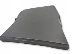 Parte do compartimento do motor dianteiro Mercedes-Benz C W202