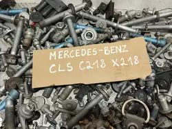 Jeu de Boulons Mercedes-Benz OEM 189067 - Occasion