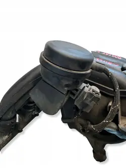 Colector de admisión OEM 06B133210M para VW Passat B5 1.8