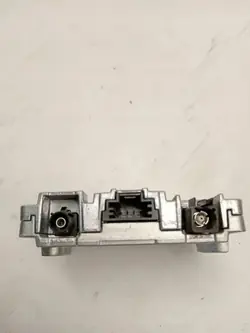 Amplificador Antena Mercedes-Benz A2229059508 Usado