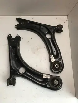 VW JETTA 5C Braccio di Controllo Anteriore Destro 5C0407152D