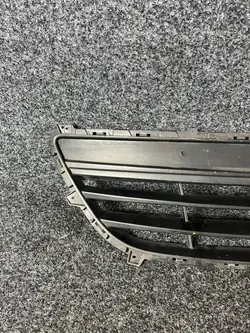 Hyundai i20 Frontstoßstangen-Grill 865614P500