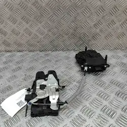 Jaguar XF X260 2016 Lås