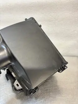 Luftfiltergehäuse OEM 165009078R für Renault Trafic