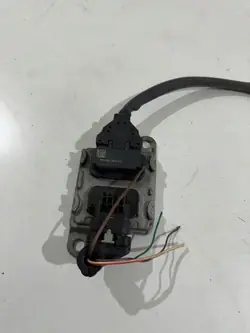 Sensor NOx OEM 04L907805CJ para Volkswagen T-ROC