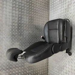 Banco dianteiro direito Chevrolet Captiva 2007 OEM