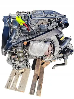 Begagnad Peugeot 1.6 HDI Dieselmotor OEM ACR092 9HD