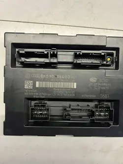 Audi Mukavuusohjain OEM 8K0907064CD