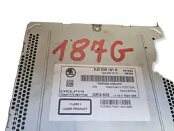 Radio Skoda Fabia Mk2 OEM 5J0035161D - Usado
