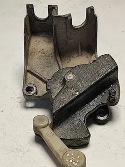 Gear Cable Bracket Citroen C4 II B7 Peugeot 308 1.6