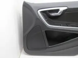 Garniture latérale avant droit OEM 31366169 Volvo V60/S60