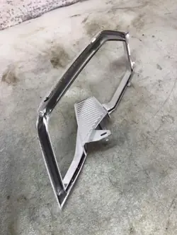 VW TOURAN (5T1) Rechte Scheinwerferabdeckung OEM 1417000558