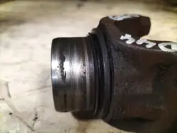 Dana 44 taka-akselin laippapuristin Jeep Grand Cherokee